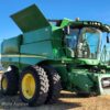 2012 John Deere S670 combine
